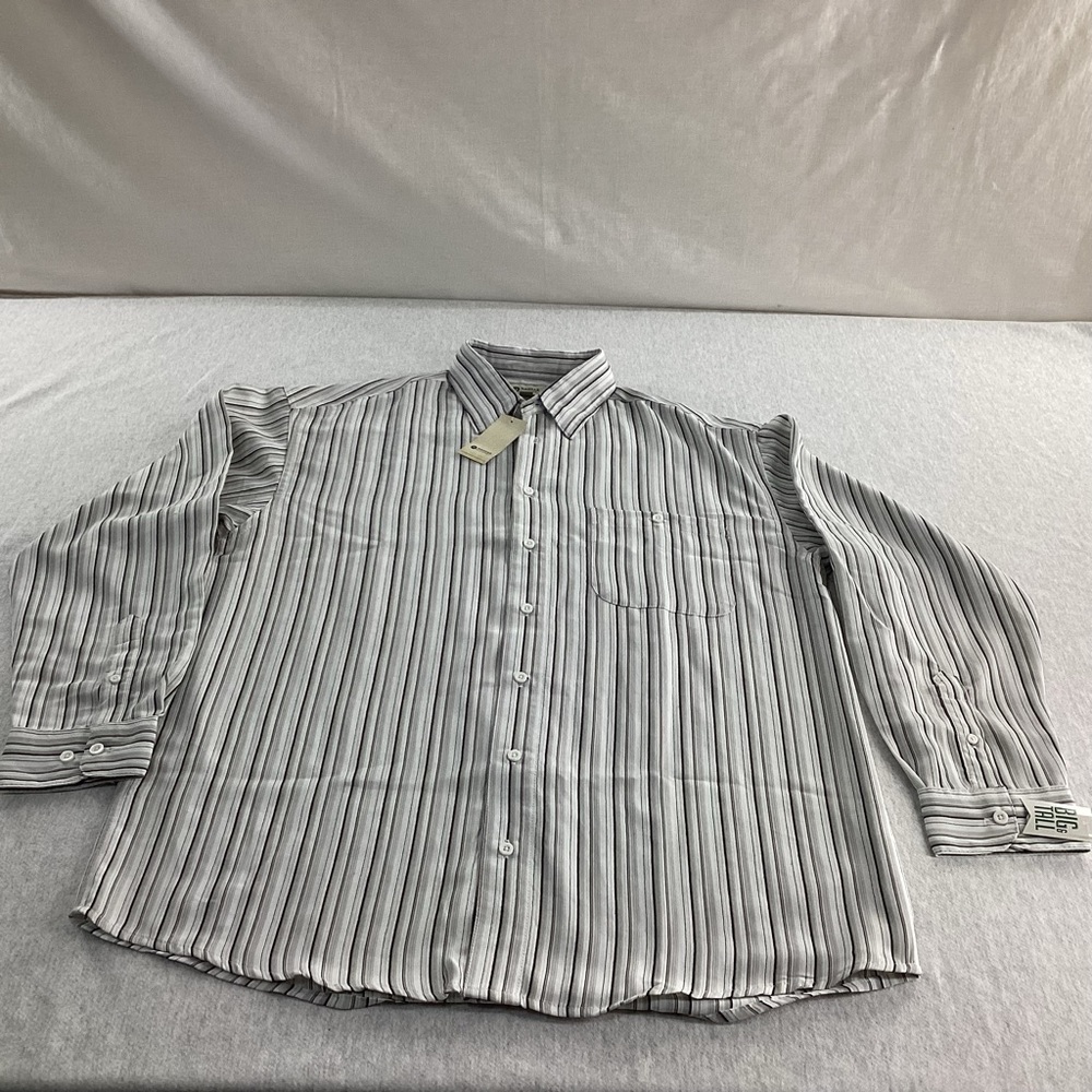 HAGGAR CLOTHING 100% POLYESTER BIG AND TALL MEN’S BUTTON DOWN SHIRT SIZE: L T